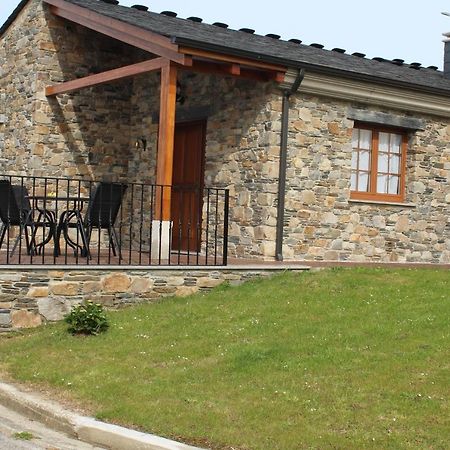 Apartamentos Casa Cerolleiro Кастропол Екстериор снимка
