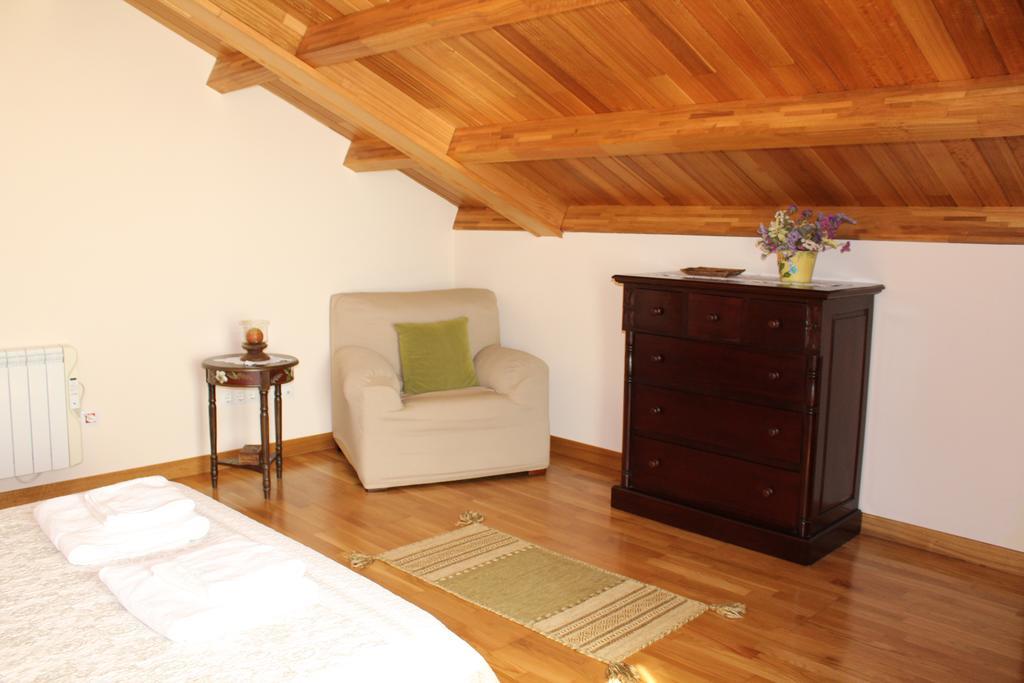 Apartamentos Casa Cerolleiro Кастропол Екстериор снимка